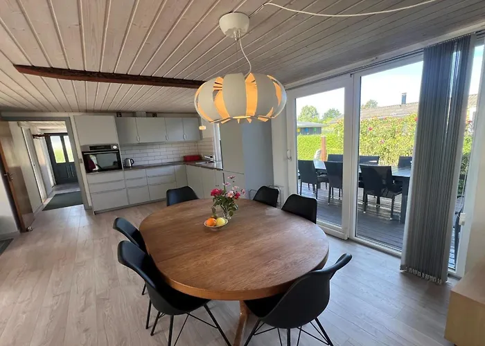 Elja - 400m From The Sea By Interhome بيت للعطل أبينرا